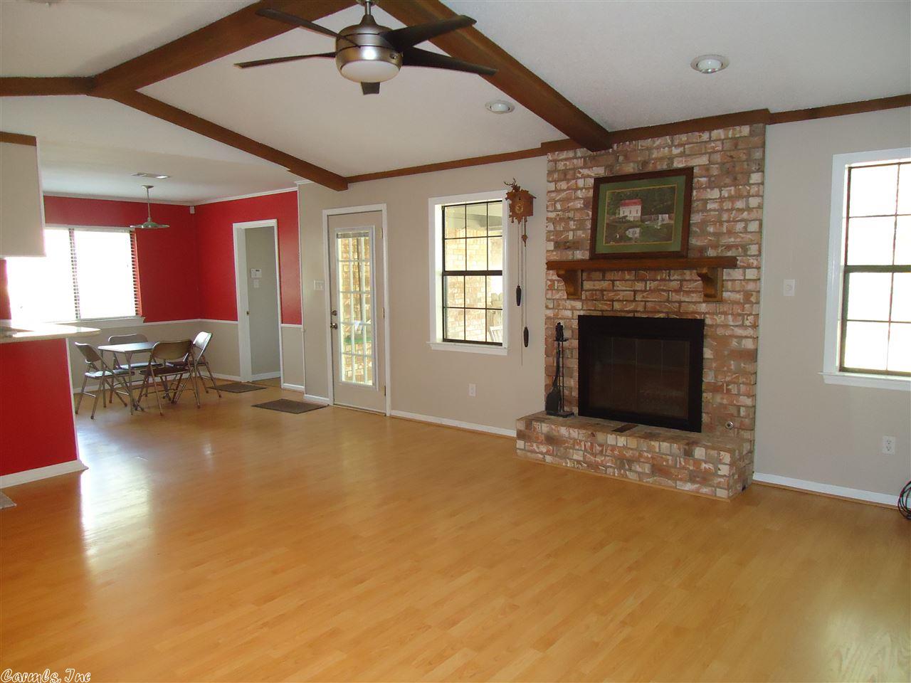 6207 Timber Lake, Pine Bluff, AR 71603