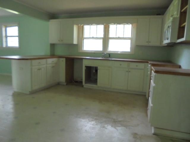3703 Petty RdPine Bluff, AR, 71603Jefferson County