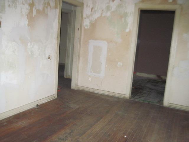 911 EllenMagnolia, AR, 71753Columbia County