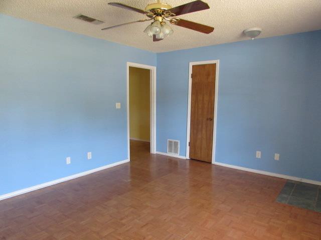 2341 Parker LnAshdown, AR, 71822Little River County