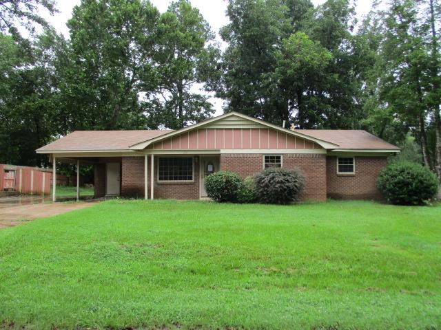 214 W Spring StMineral Springs, AR, 71851Howard County