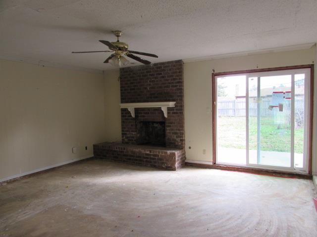 4704 Fernwood DrTexarkana, AR, 71854Miller County