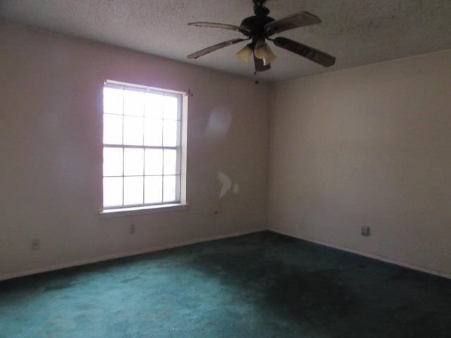 4704 Fernwood DrTexarkana, AR, 71854Miller County