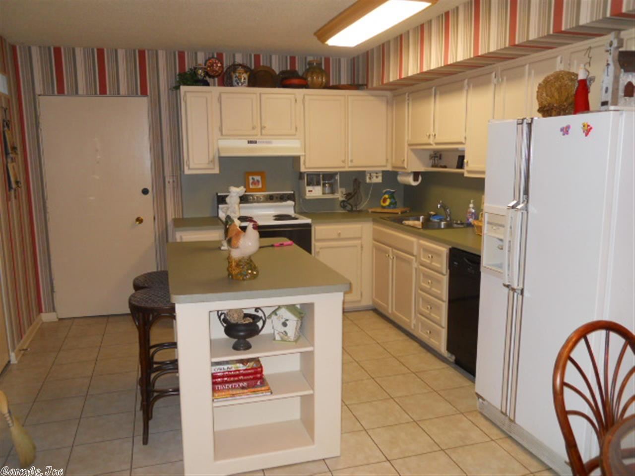 100 Discovery Bay #8, Hot Springs, AR 71901