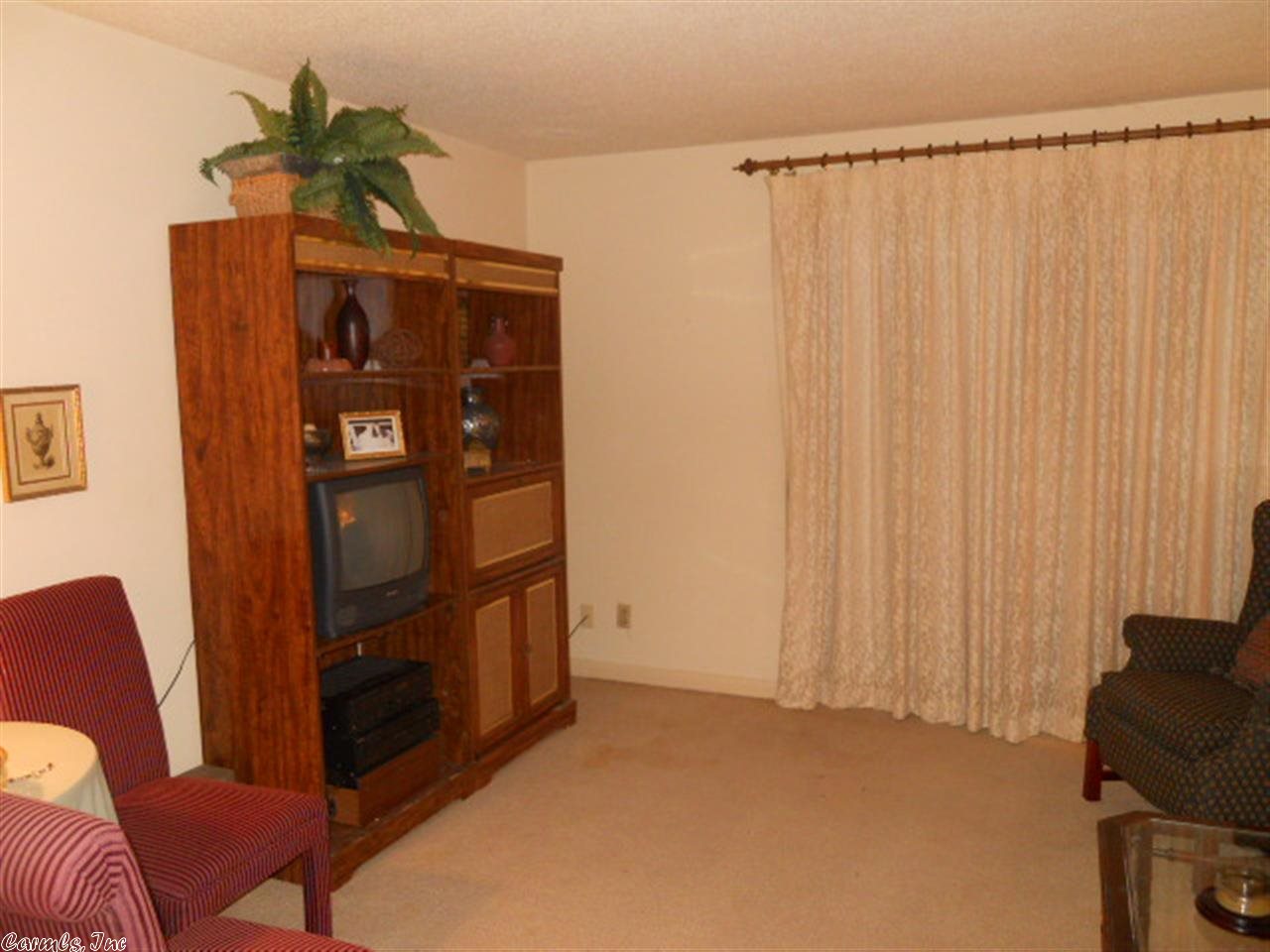100 Discovery Bay #8, Hot Springs, AR 71901