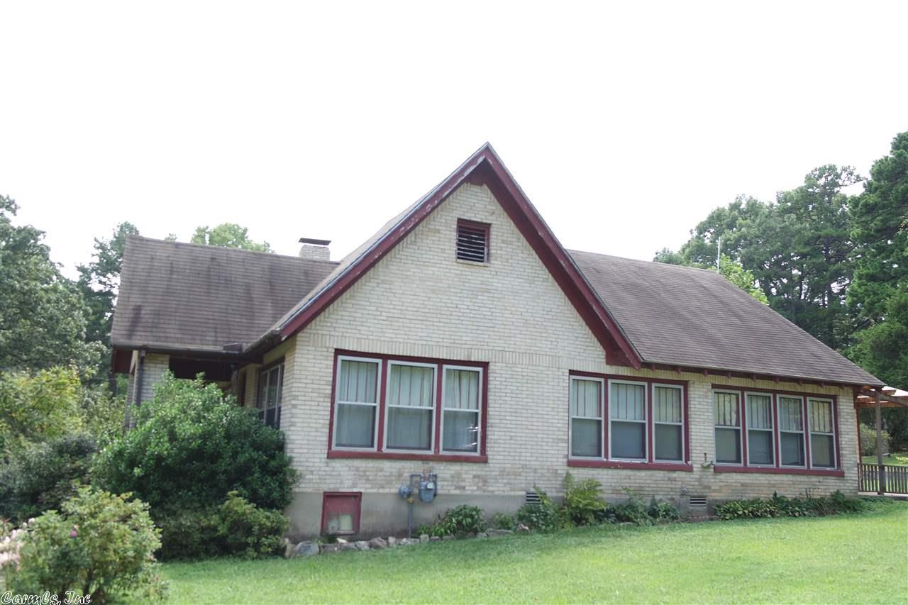 313 Rockdale Rd., Hot Springs, AR 71901
