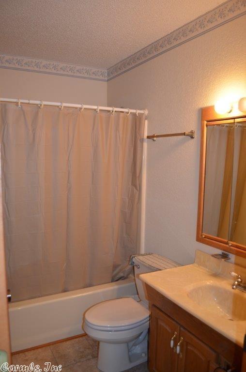 421 Locket Mountain Road, Hot Springs, AR 71909