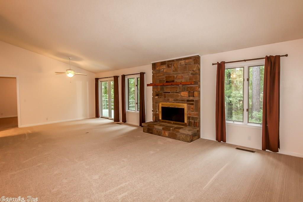 38 Promesa Lane, Hot Springs Village, AR 71909