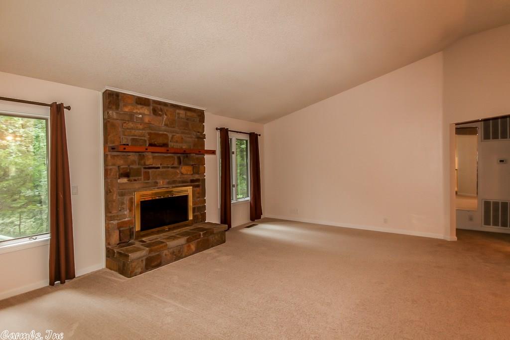 38 Promesa Lane, Hot Springs Village, AR 71909