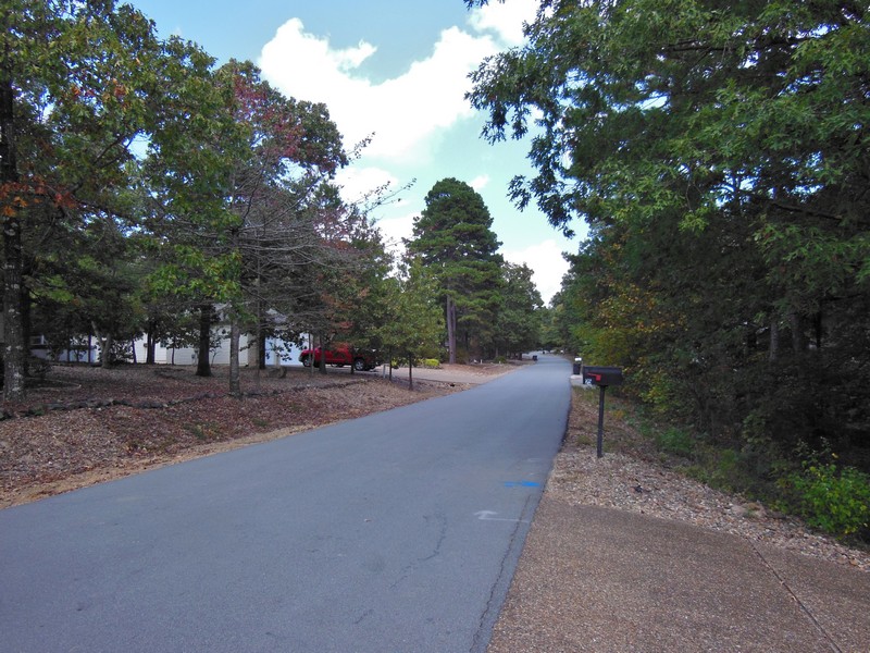 25 Lorca Way, Hot Springs Village, AR 71909