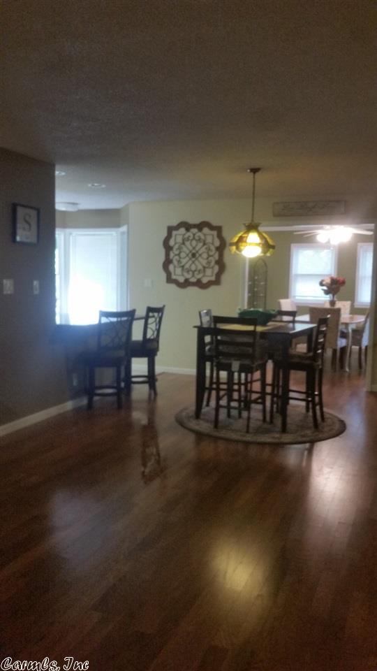 13 Colgadura Way, Hot Springs Village, AR 71909