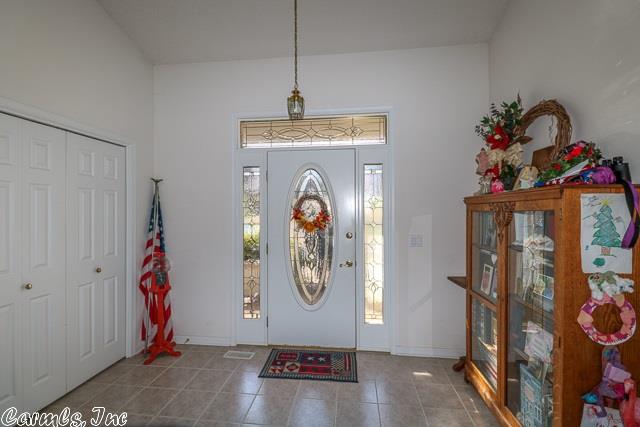 6 Resplandor Place, Hot Springs Village, AR 71909