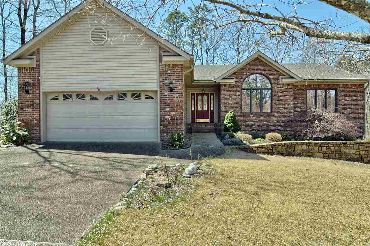 28 Sacedon Way, Hot Springs Village, AR 71909