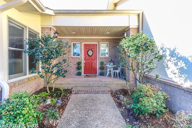 51 Barcelona Way, Hot Springs Village, AR 71909