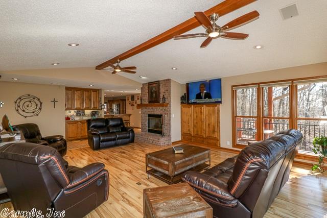 51 Barcelona Way, Hot Springs Village, AR 71909
