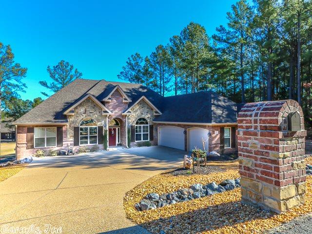 8 El Ejido Lane, Hot Springs Village, AR 71909