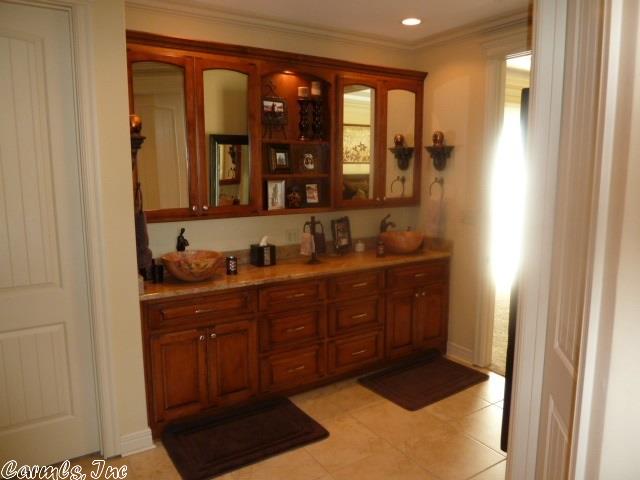 39 Linares Lane, Hot Springs Village, AR 71909