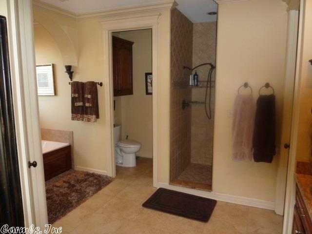 39 Linares Lane, Hot Springs Village, AR 71909