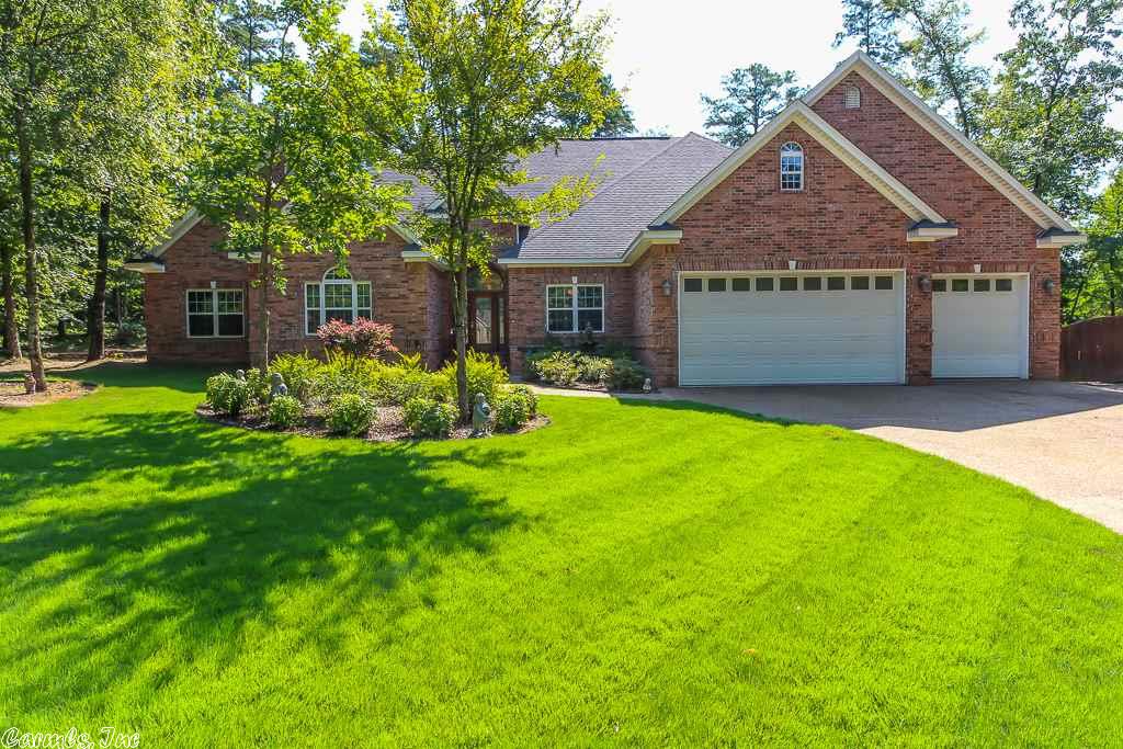 24 Jabali Way, Hot Springs Village, AR 71909