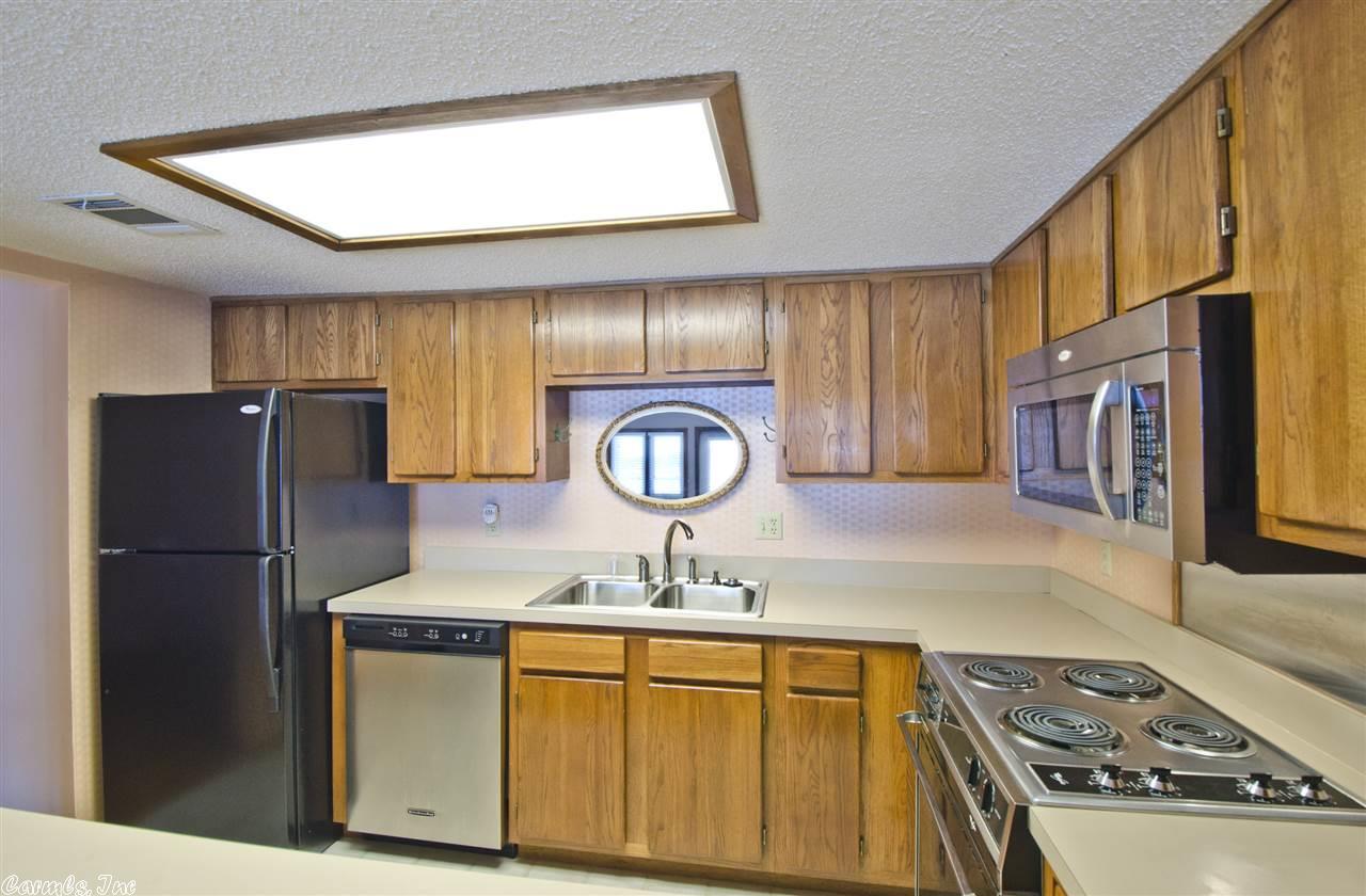 142 Lake Hamilton Drive, Hot Springs, AR 71913