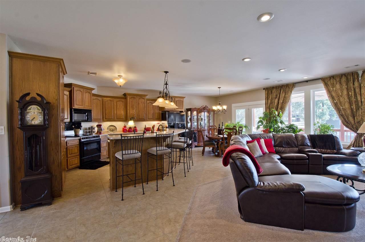 183 Rhema Point, Hot Springs, AR 71913