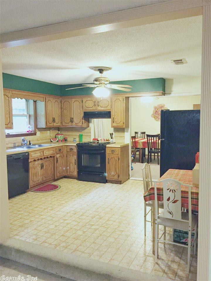 2059 Elaine Circle, Arkadelphia, AR 71923
