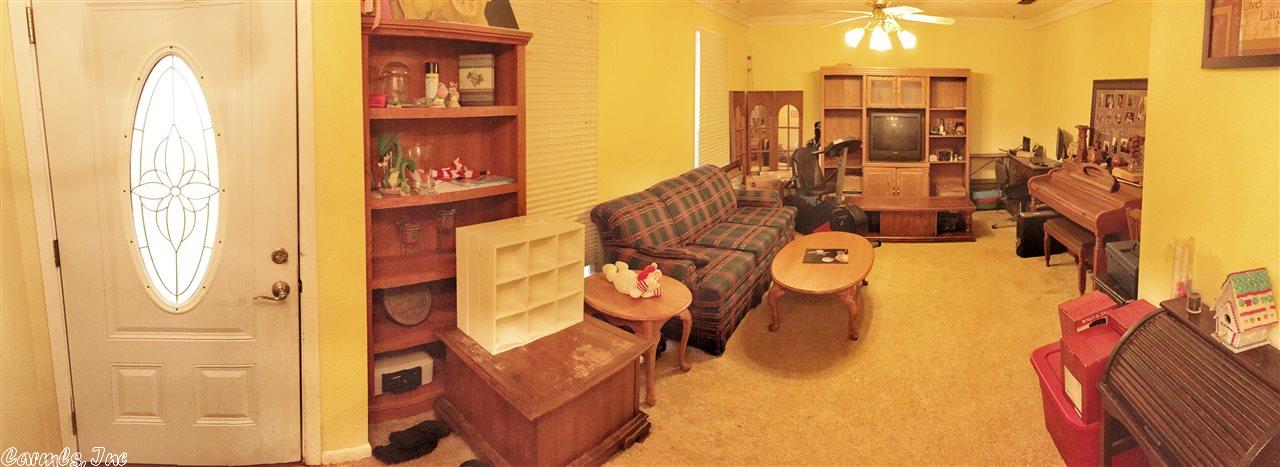2059 Elaine Circle, Arkadelphia, AR 71923