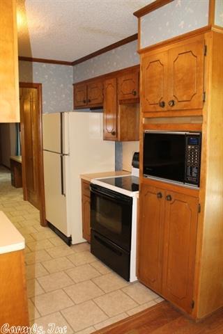70 Tracelwood, Arkadelphia, AR 71923