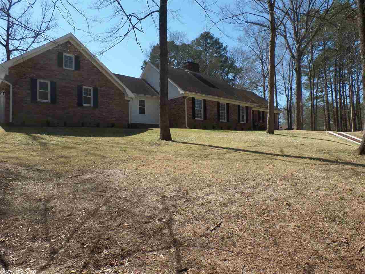 5 Montclair Circle, Arkadelphia, AR 71923