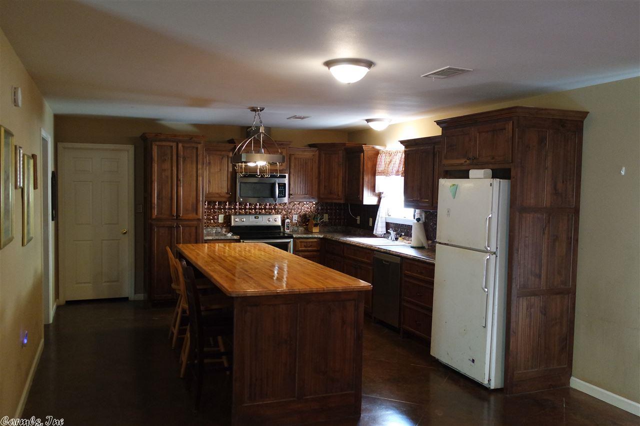 1325 Buckville Road, Jessieville, AR 71949
