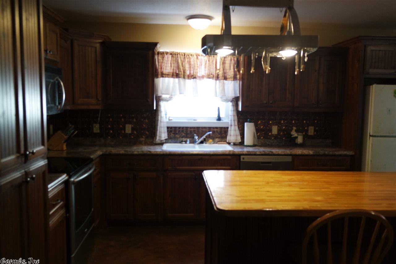 1325 Buckville Road, Jessieville, AR 71949