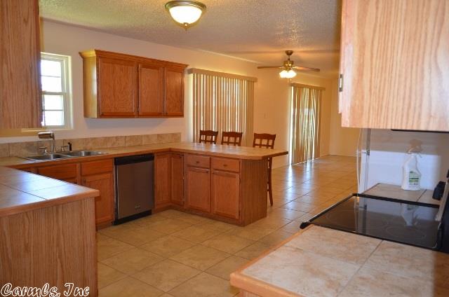 2856 Hwy 8 East, Mena, AR 71953
