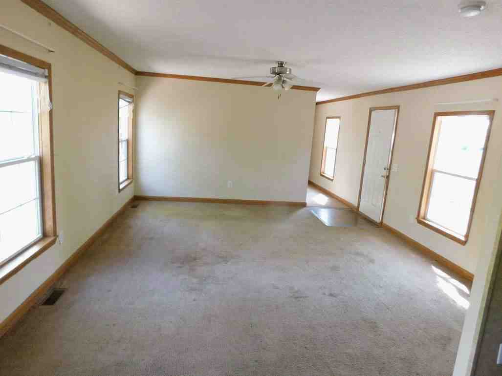 3929 Highway 71 NMena, AR, 71953Polk County