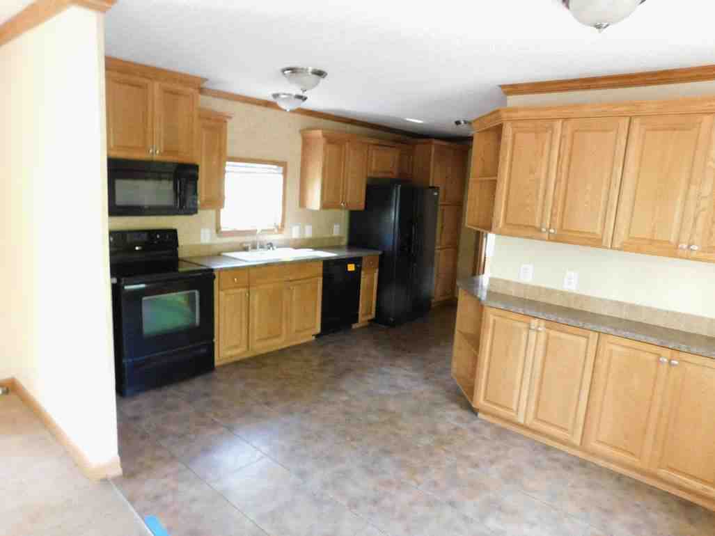 3929 Highway 71 NMena, AR, 71953Polk County