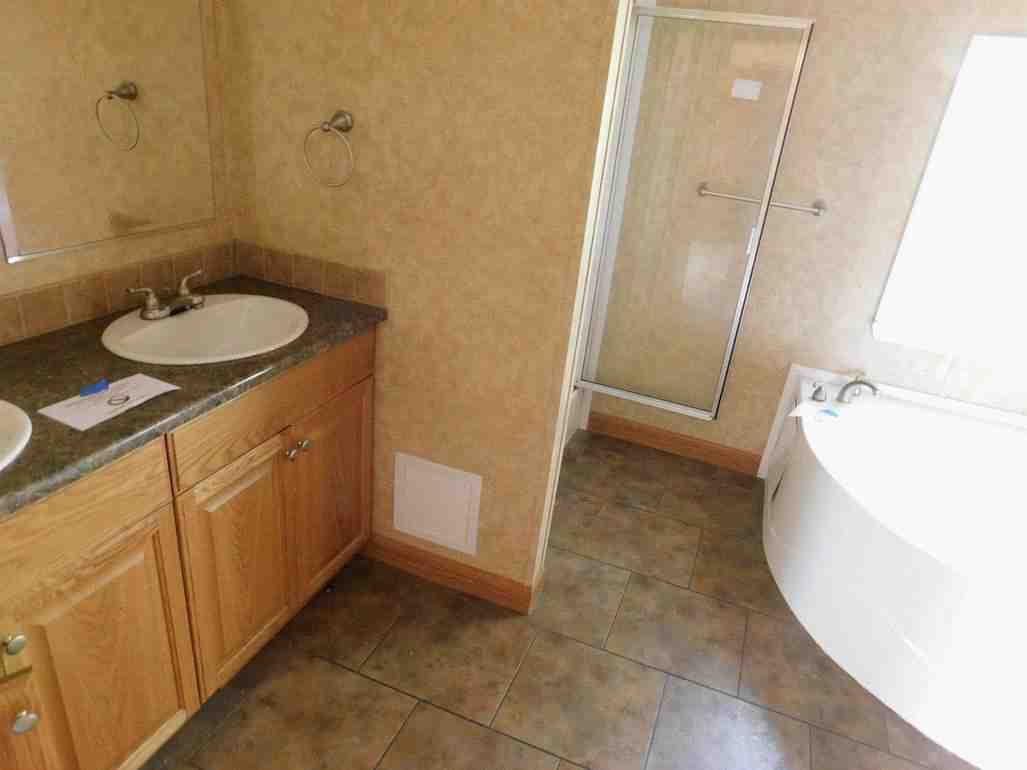 3929 Highway 71 NMena, AR, 71953Polk County