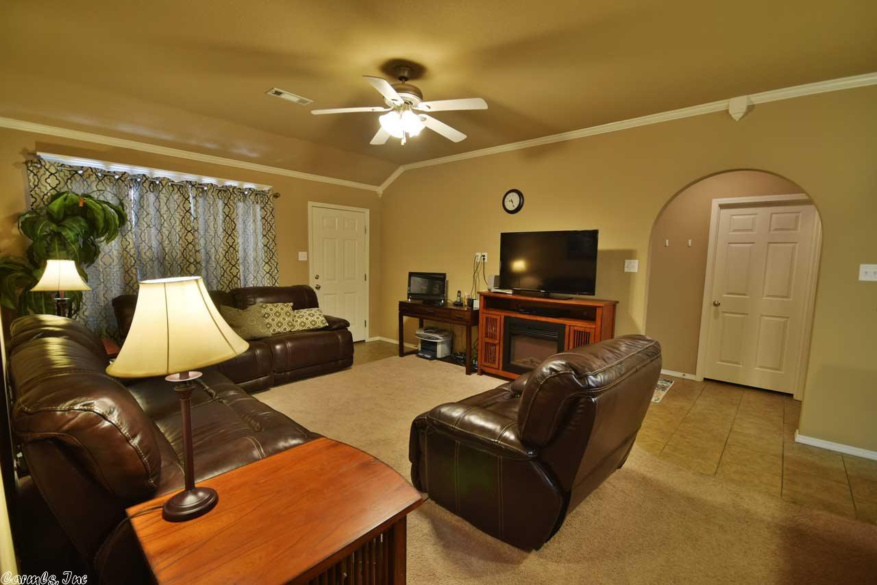 4 Nickel Cove, Alexander, AR 72002