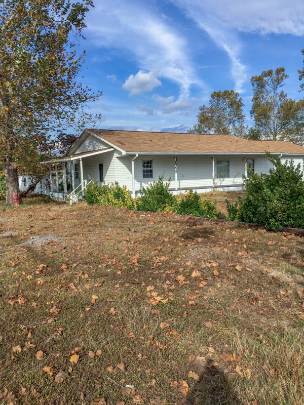 608 E Dewitt Henry, Beebe, AR 72012