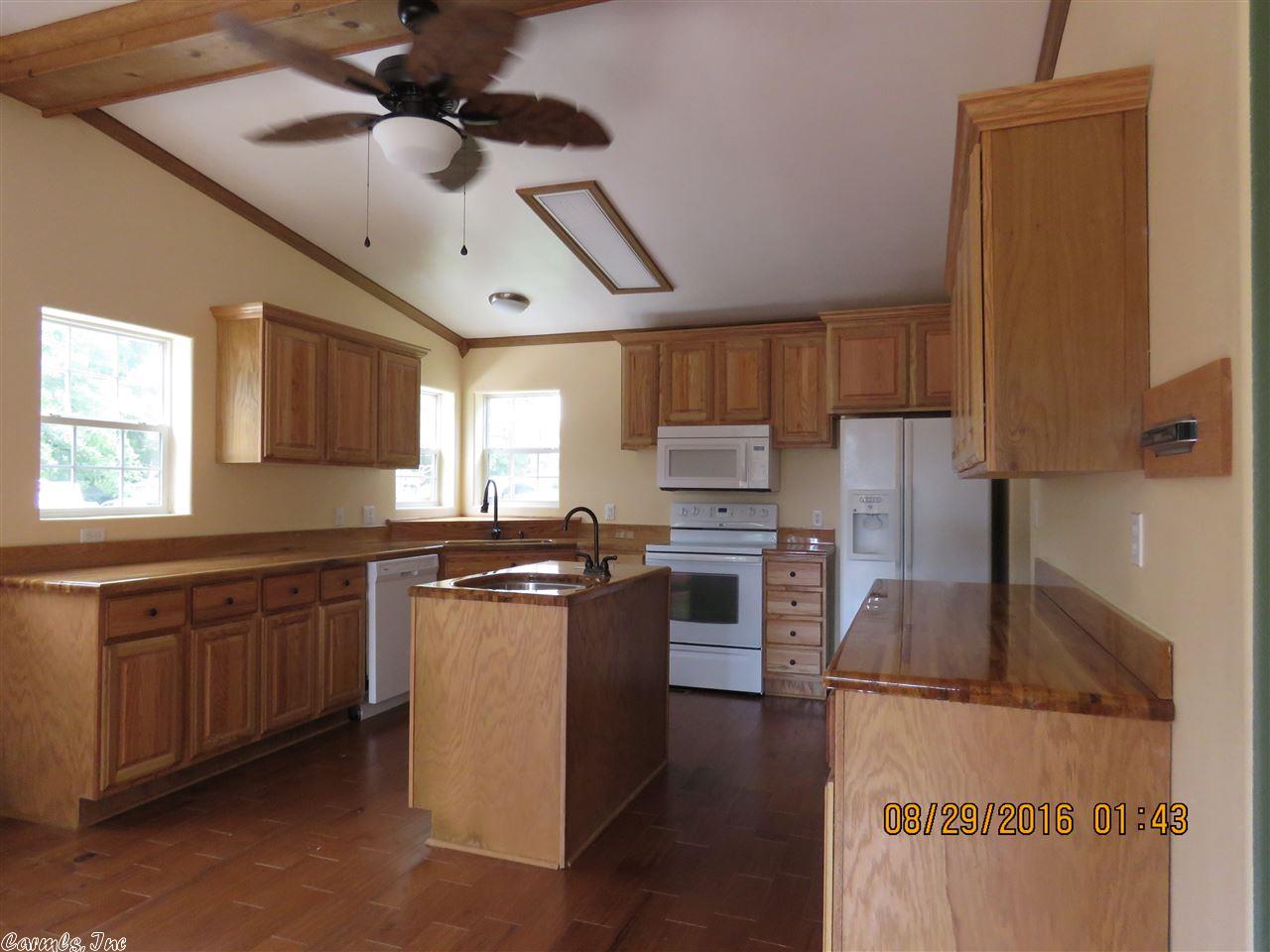 107 California, Beebe, AR 72012