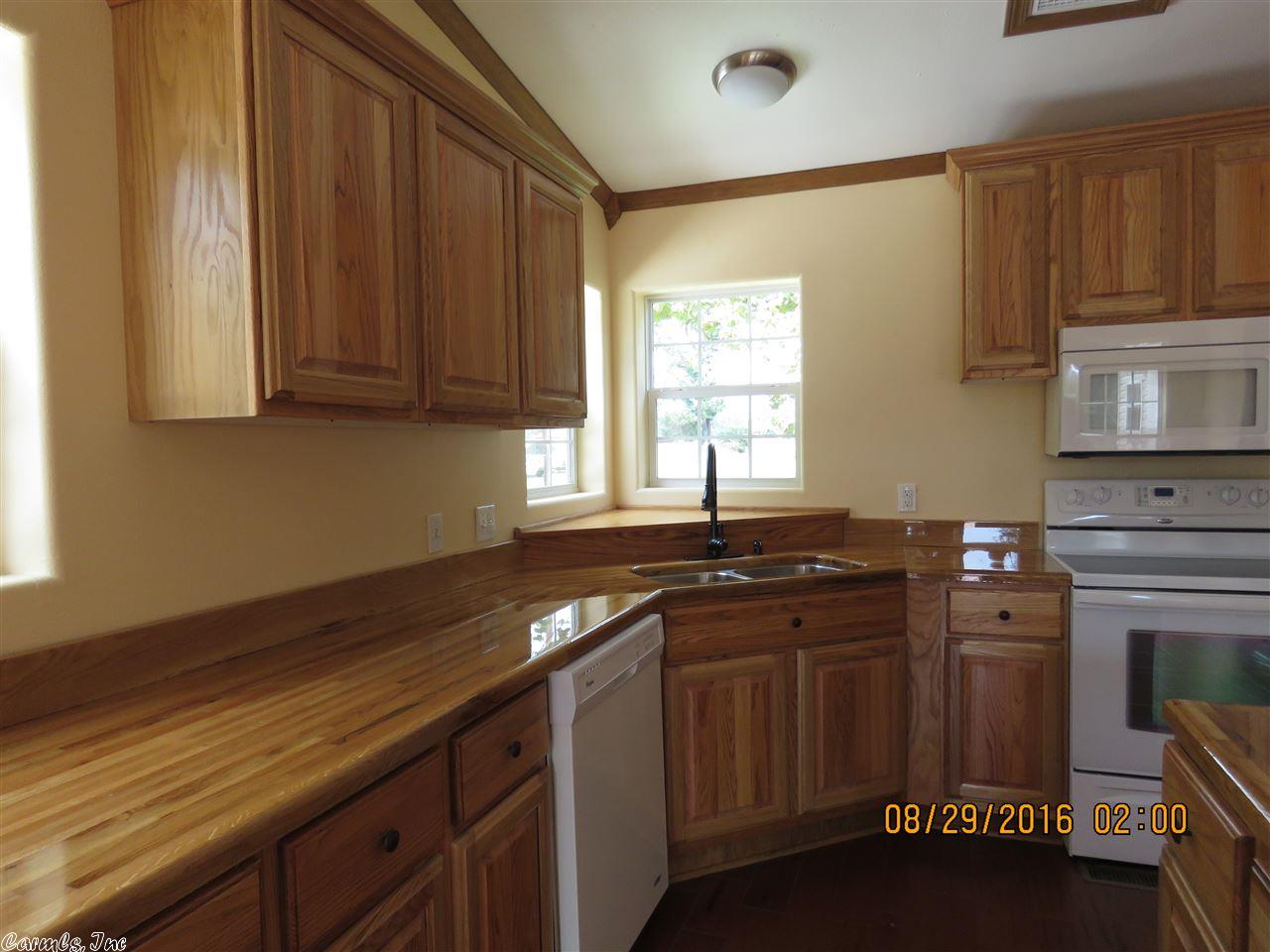 107 California, Beebe, AR 72012