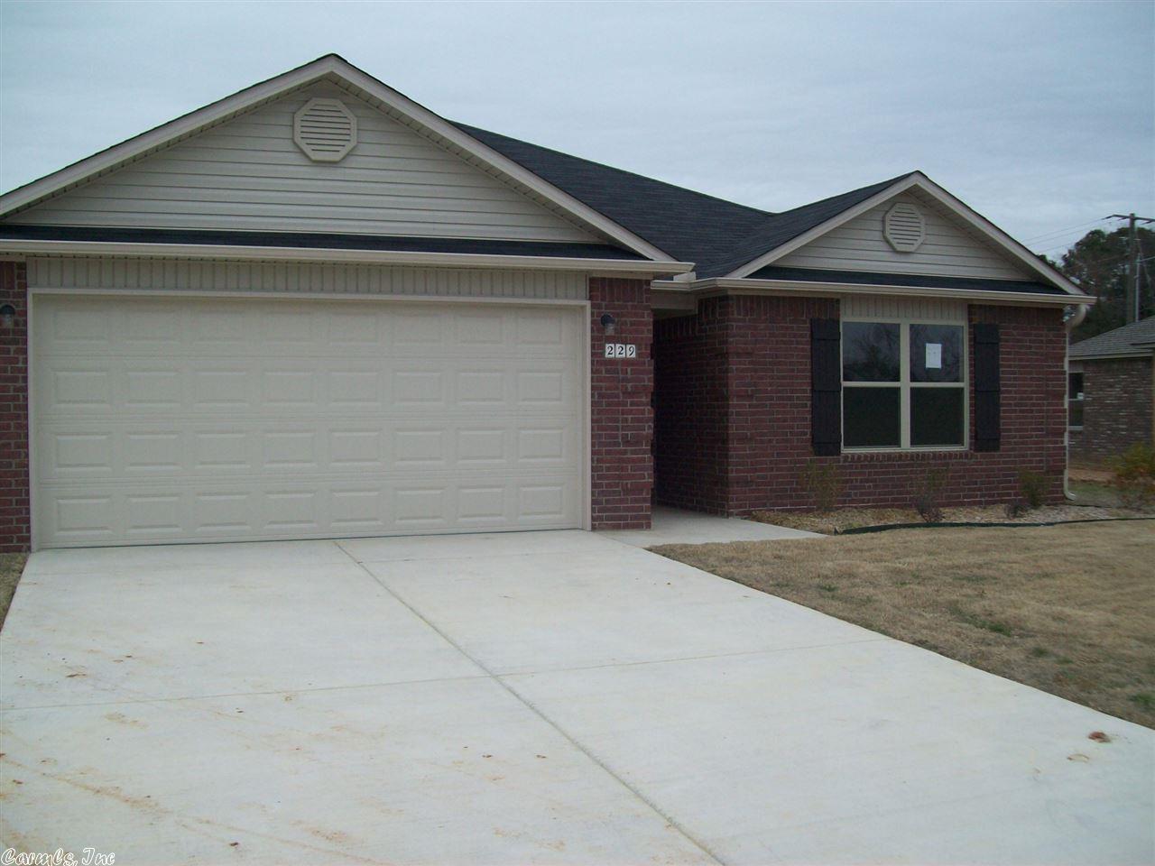 229 Terrace Dr, Beebe, AR 72012