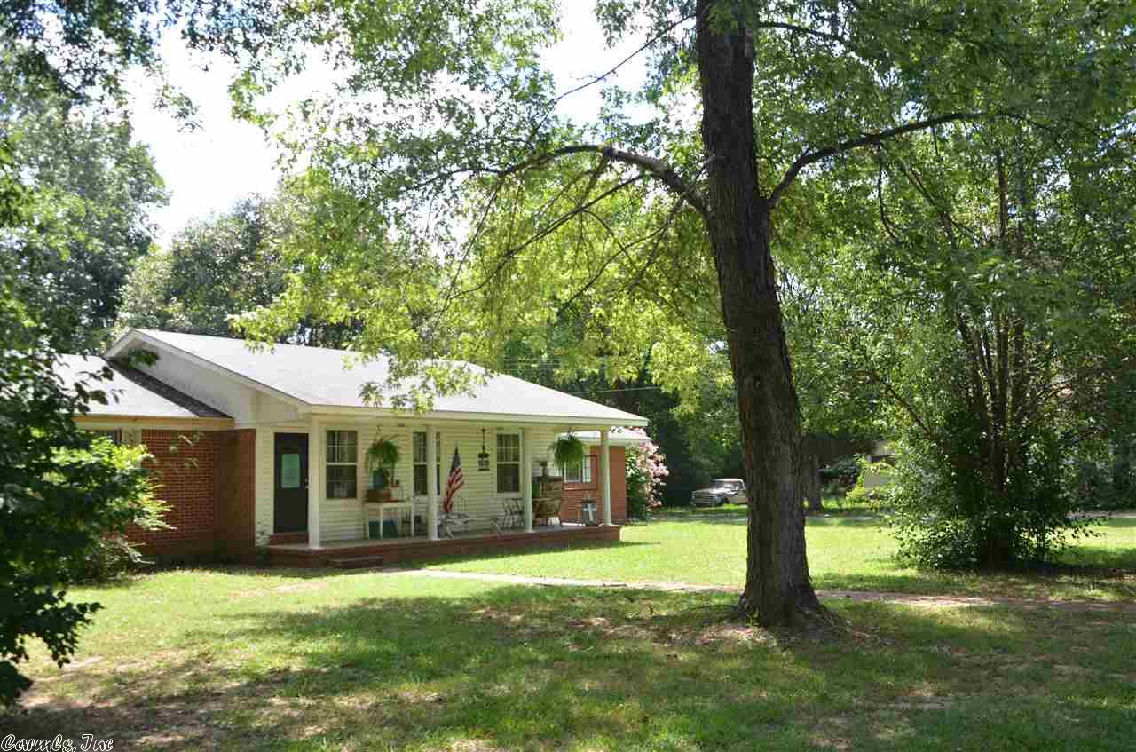 302 N Hickory, Beebe, AR 72012