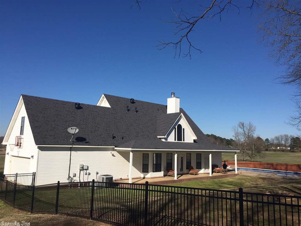 113 Lynnwood Acres Rd, Beebe, AR 72012