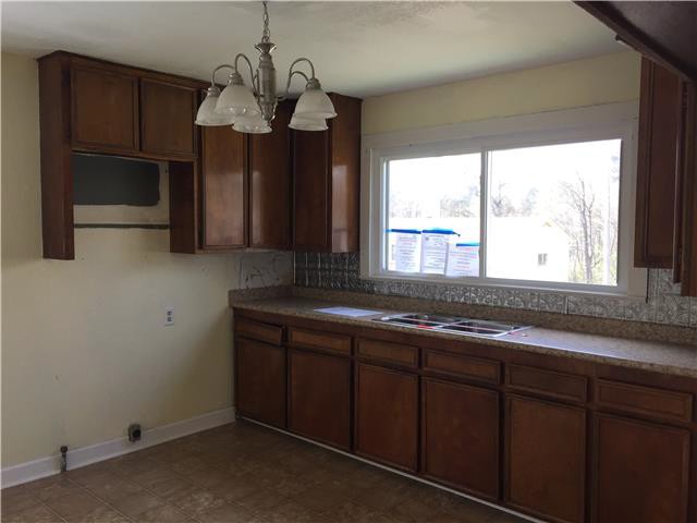 707 CouchBenton, AR, 72015Saline County