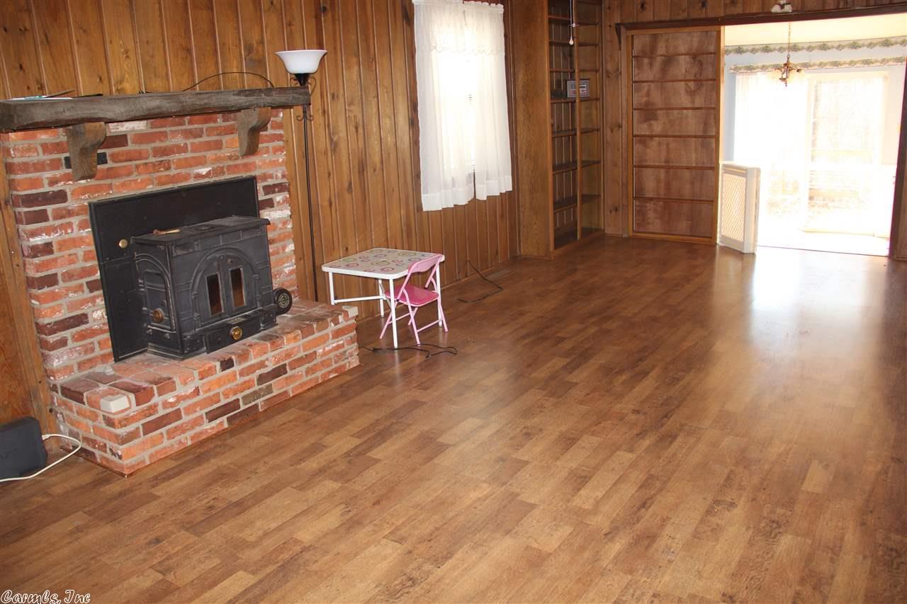 2021 Gay Lane, Benton, AR 72019