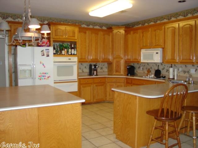 1036 North Hills Rd, Benton, AR 72019