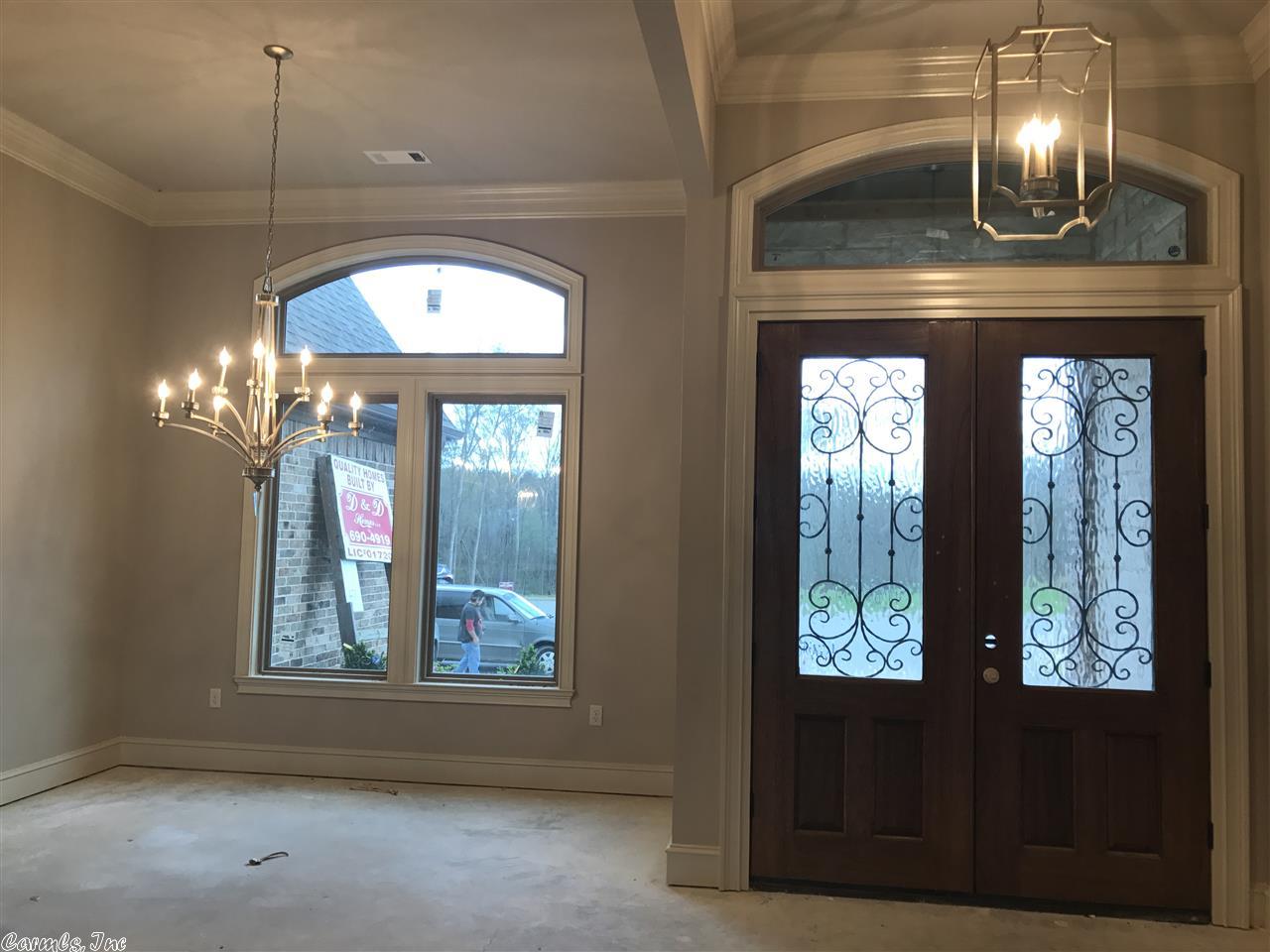 7041 WESTSHORE Avenue, Benton, AR 72019