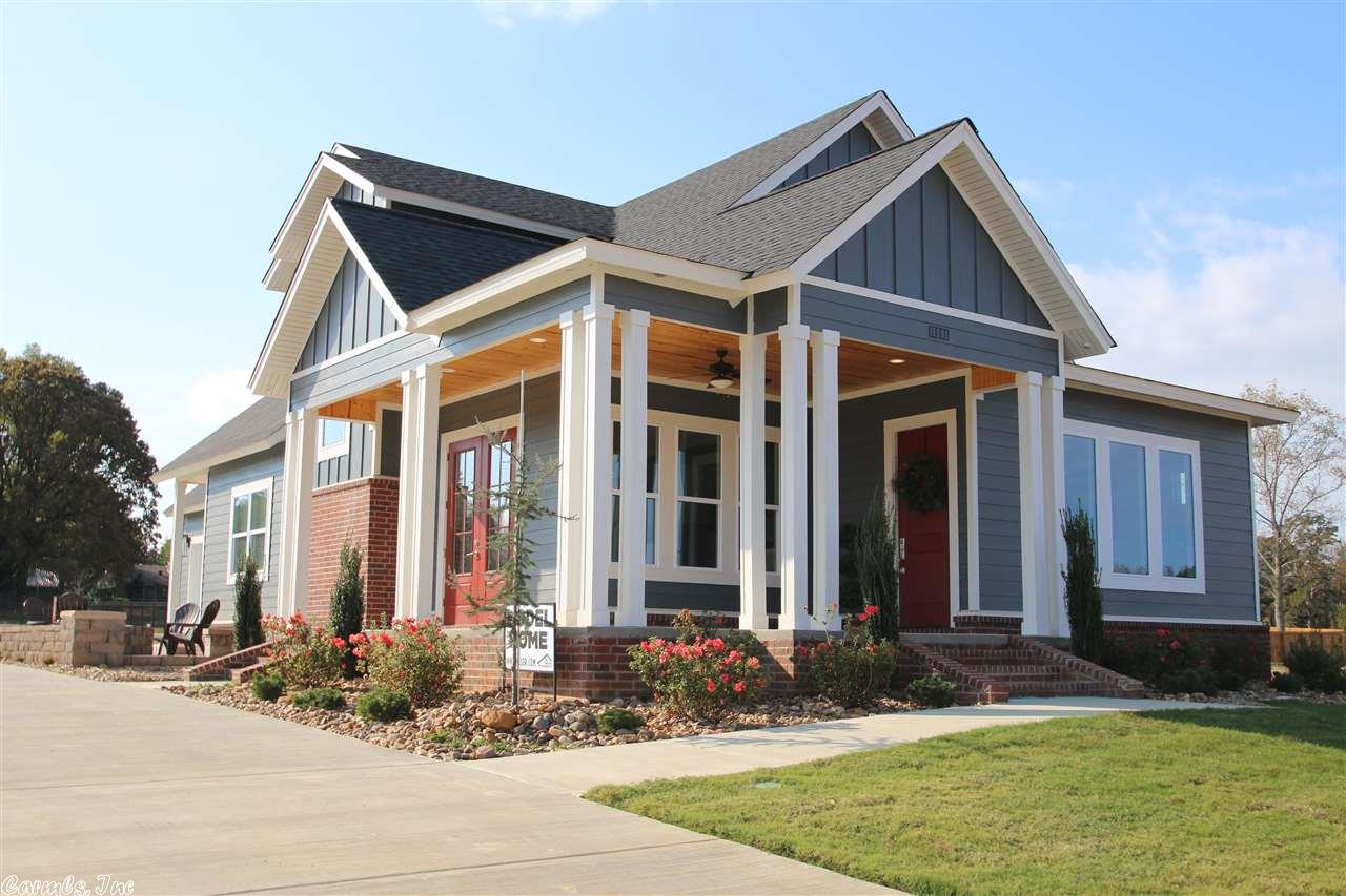 1065 Essex Drive, Benton, AR 72019