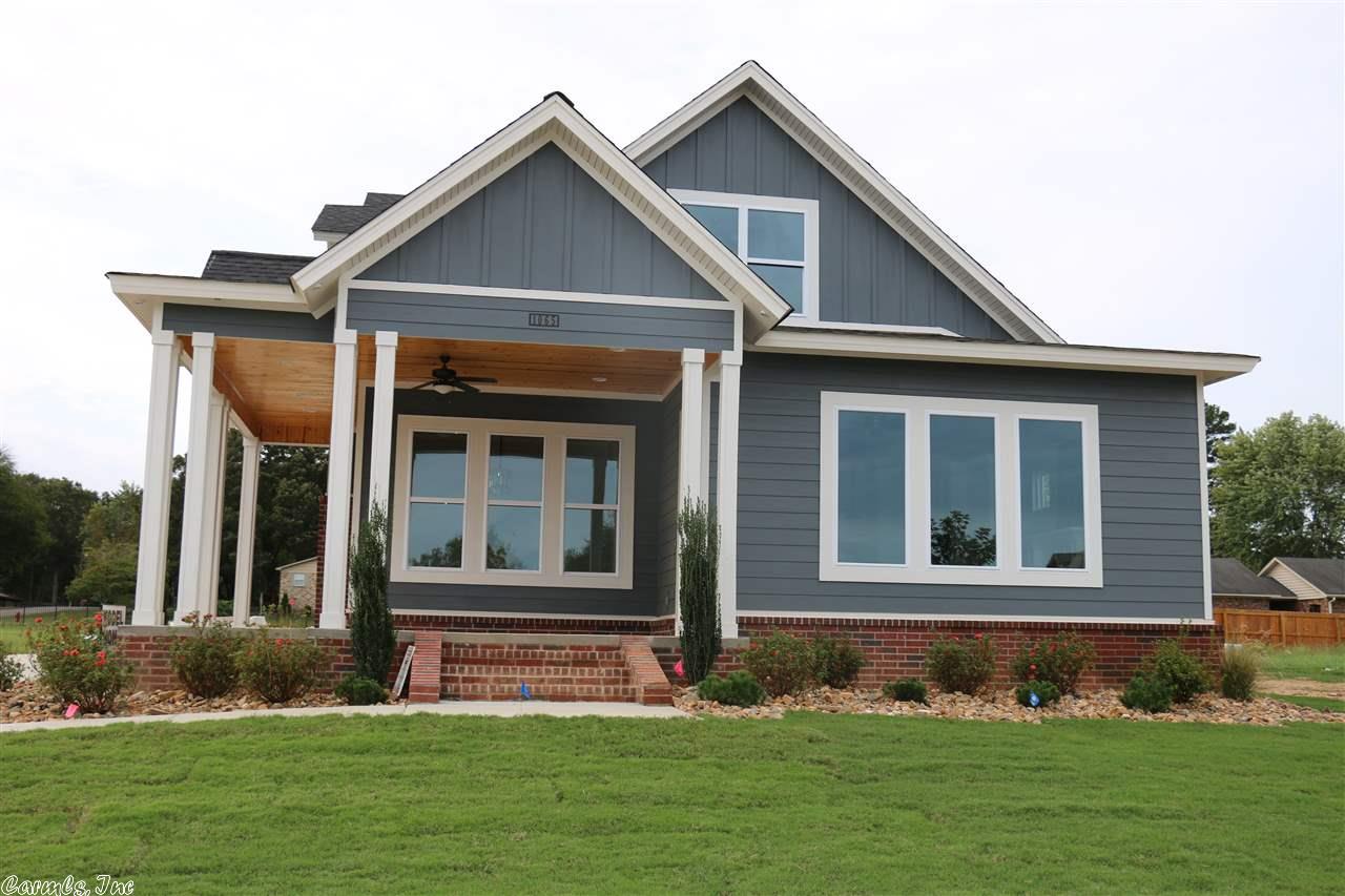 1065 Essex Drive, Benton, AR 72019