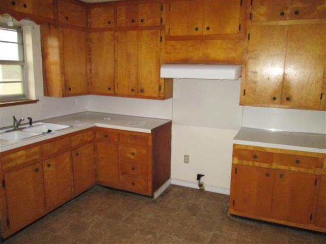 305 SE Front StBradford, AR, 72020White County