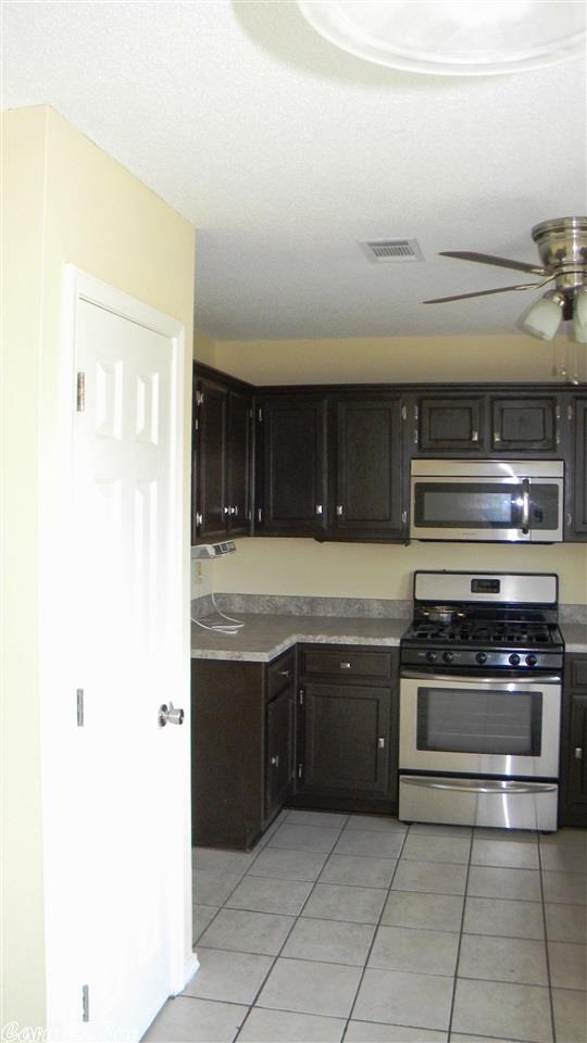 3122 FOREST DR., Bryant, AR 72022
